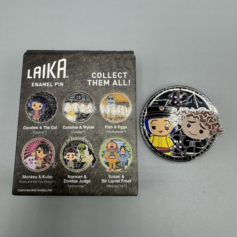 Laika Chibi Characters Blind Enamel Pin Hot Topic Exclusive CORALINE & WYBIE New